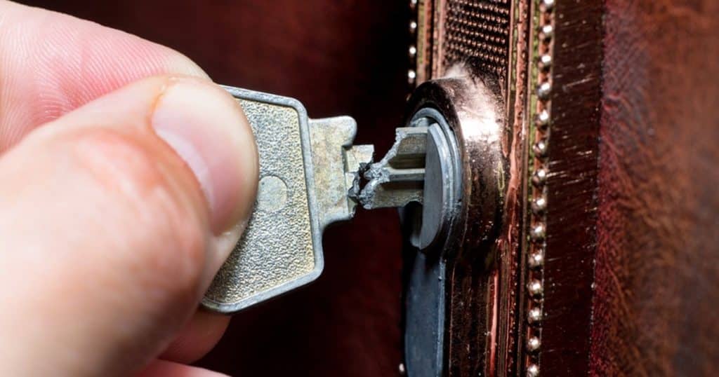How to Fix a Broken Toronto Office Lock Fast