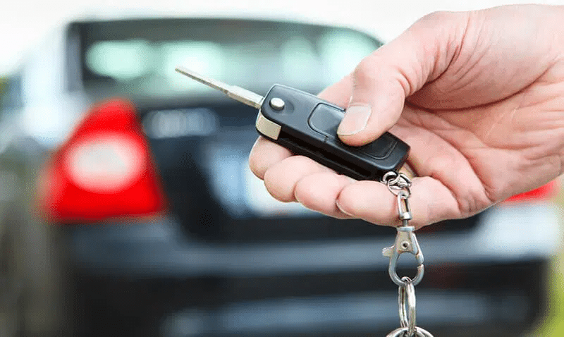 Checking Key Compatibility | Stop Car Key Replacement Mistakes in Toronto